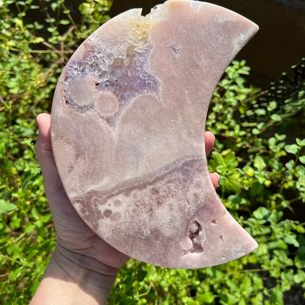 Pink amethyst druzy Moon with Gold Quartz Crystal - Picture 5 of 9